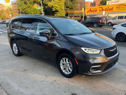 2021 Chrysler Pacifica Touring L