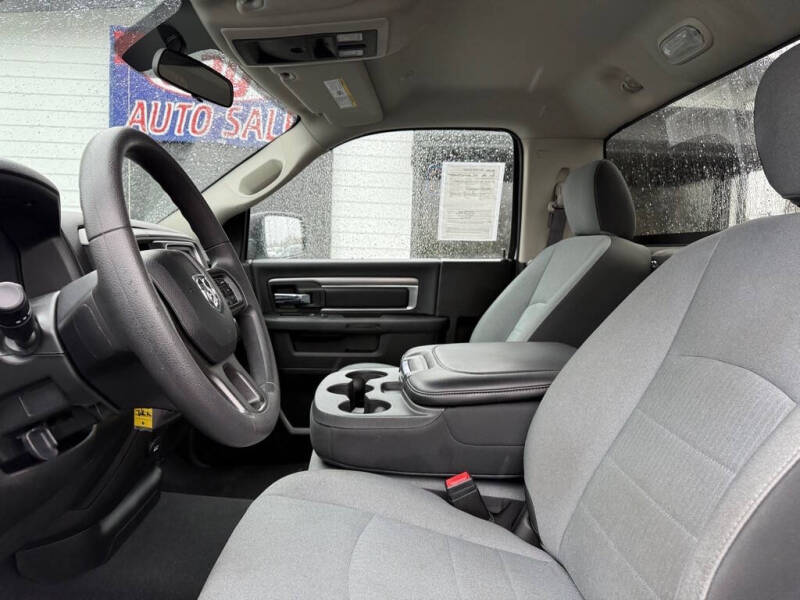 2021 RAM 1500 Classic Tradesman