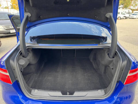 2017 Jaguar XE 35t Premium