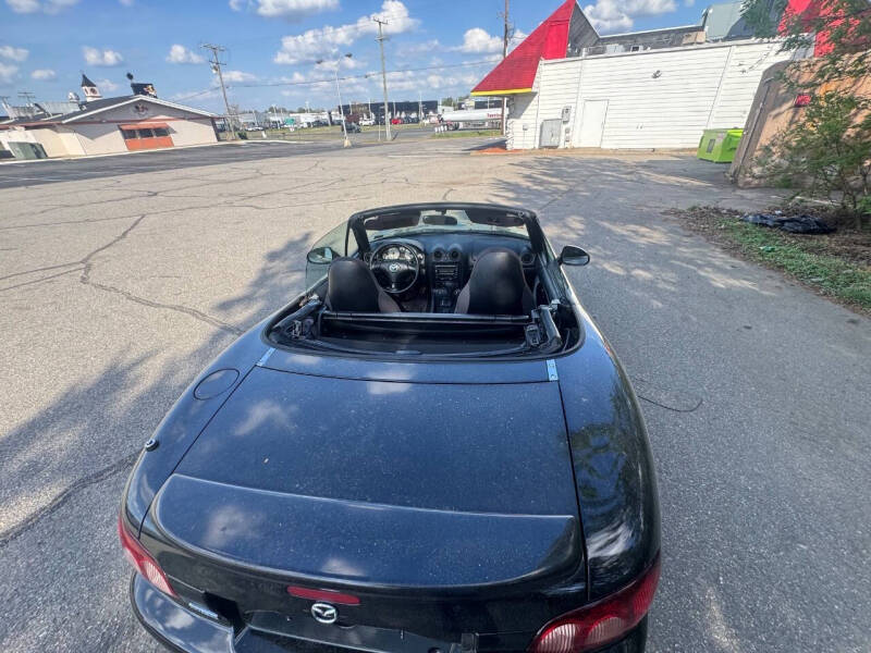 2002 Mazda MX-5 Miata