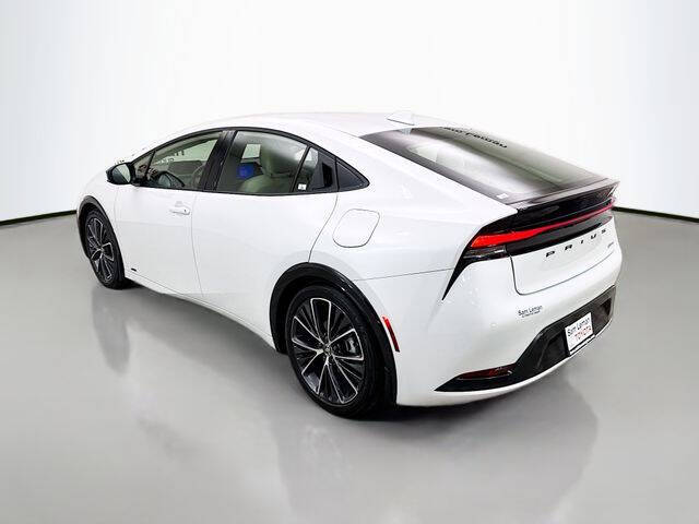 2024 Toyota Prius XLE