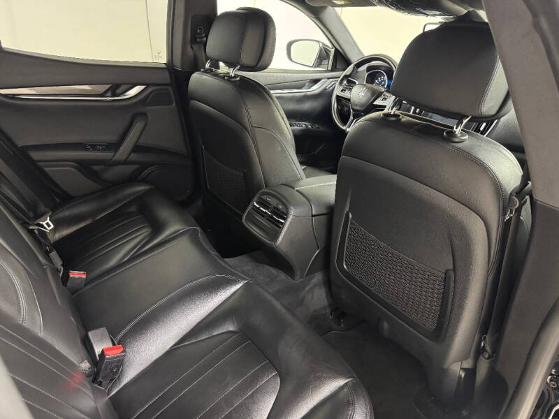 2017 Maserati Ghibli