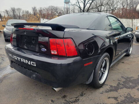 2001 Ford Mustang