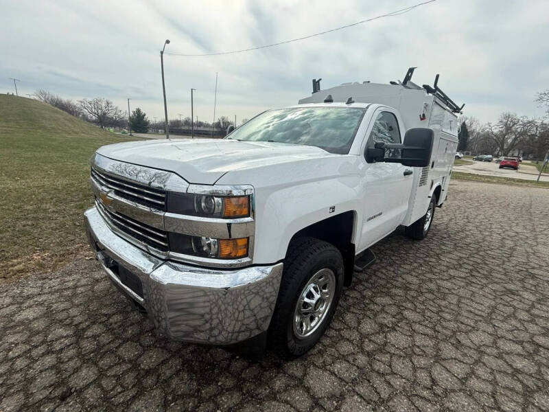 2015 Chevrolet Silverado 3500HD CC