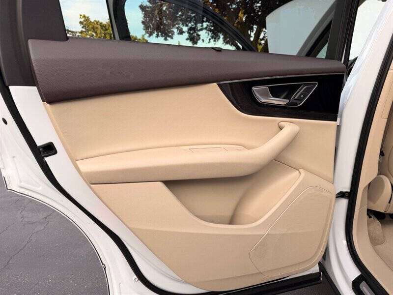 2017 Audi Q7 3.0T quattro Premium Plus