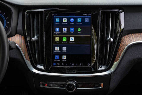 2024 Volvo S60 B5 Plus Dark Theme