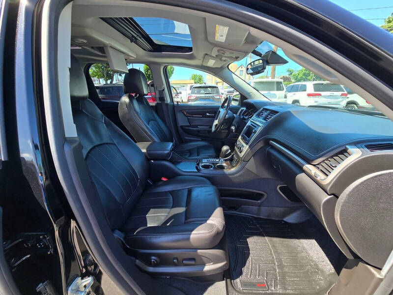 2016 GMC Acadia Denali