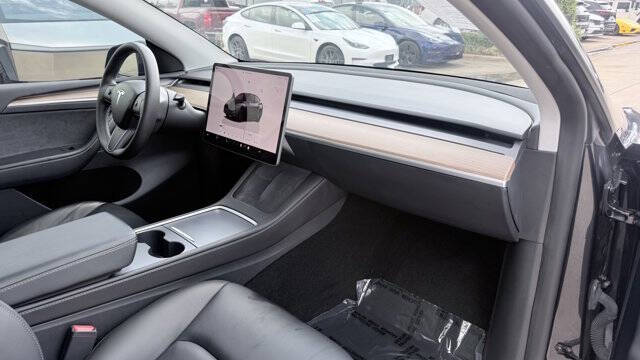 2024 Tesla Model Y Long Range