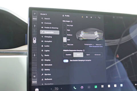 2023 Tesla Model X Standard Range