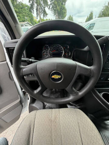 2021 Chevrolet Express 2500