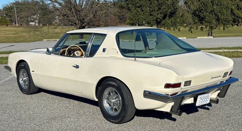 1963 Studebaker Avanti