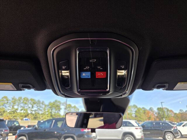 2025 Jeep Grand Cherokee L Altitude