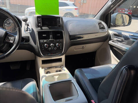 2017 Dodge Grand Caravan SXT
