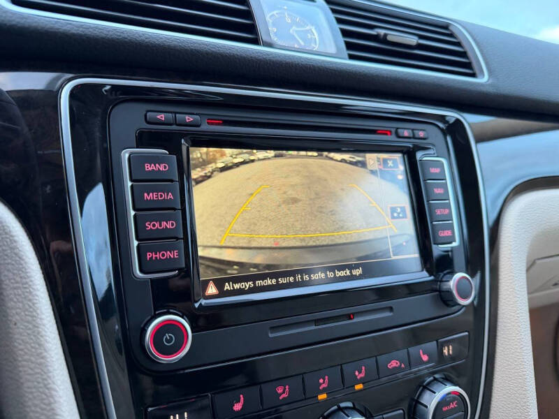 2014 Volkswagen Passat 2.0L TDI SEL Premium