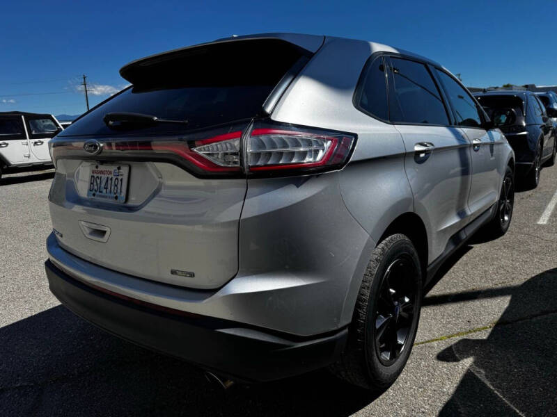 2016 Ford Edge SE