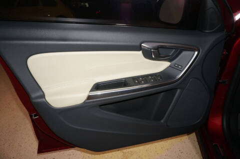 2013 Volvo S60 T5 Premier Plus