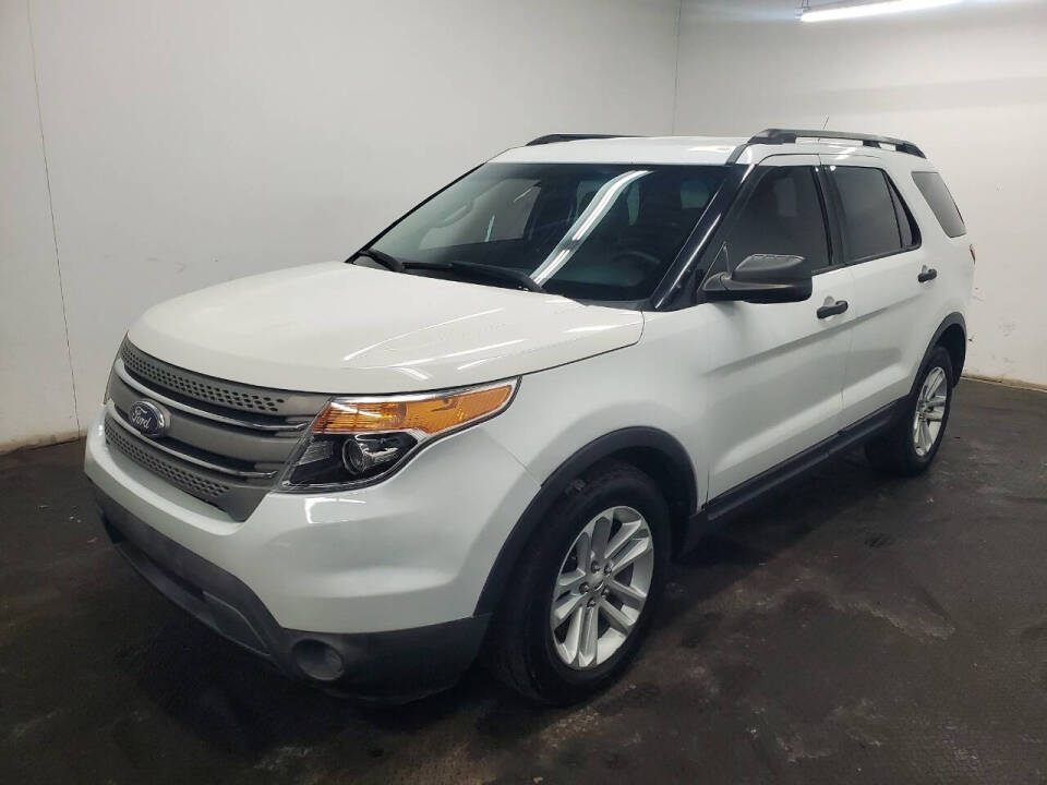 2014 Ford Explorer Base's photo
