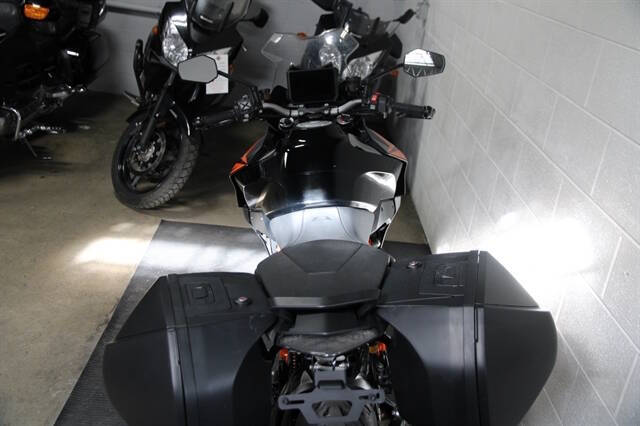 2019 KTM Super Duke