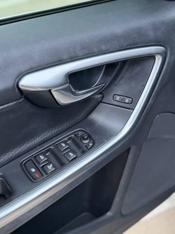 2014 Volvo S60 T5 Premier