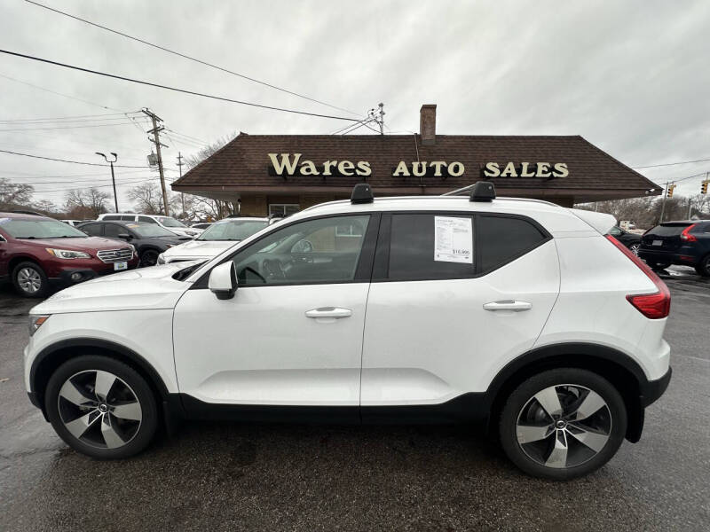 2019 Volvo XC40 T5 Momentum