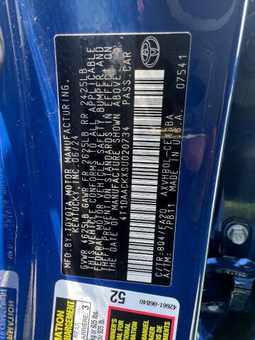 2025 Toyota Camry SE