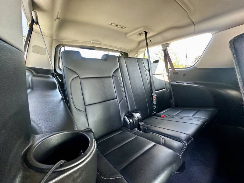 2019 Chevrolet Suburban LT