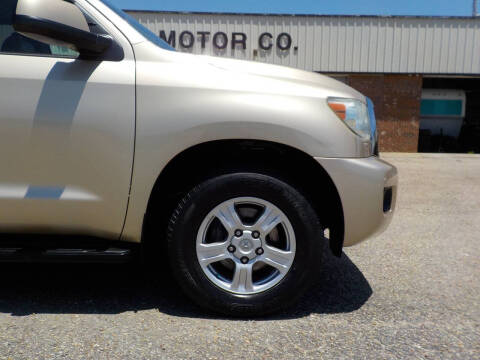 2016 Toyota Sequoia SR5