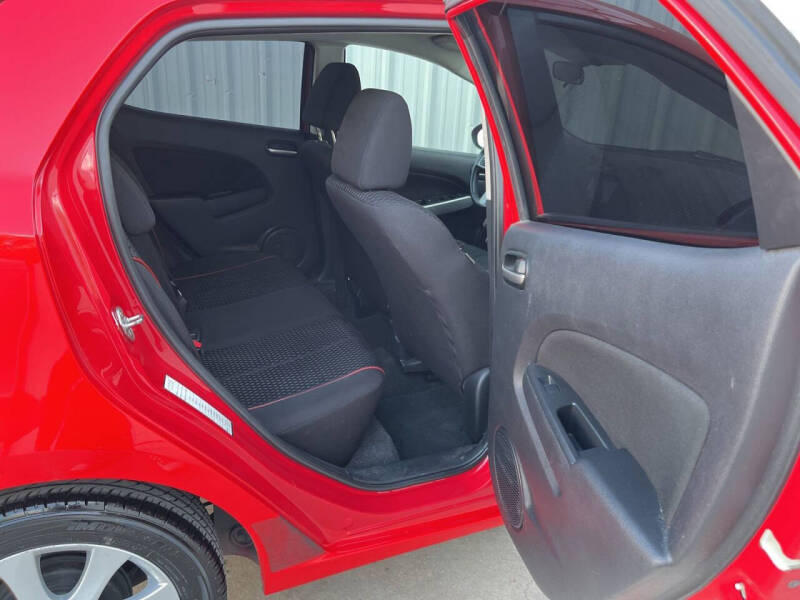 2012 Mazda MAZDA2 Touring