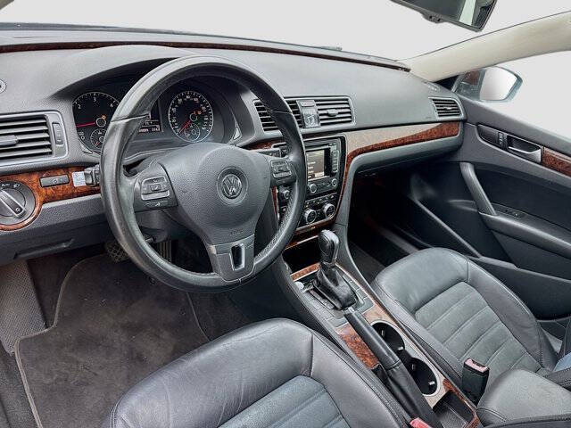 2013 Volkswagen Passat TDI SEL Premium