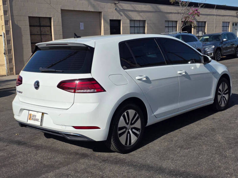 2019 Volkswagen e-Golf SE
