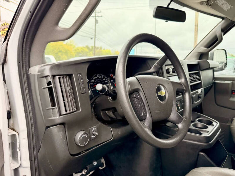 2018 Chevrolet Express 2500