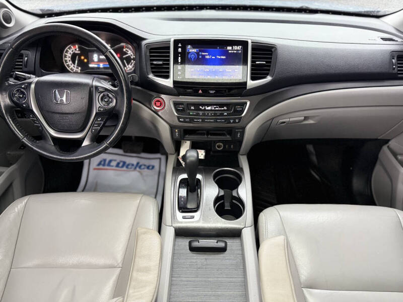 2017 Honda Pilot EX-L w/Honda Sensing