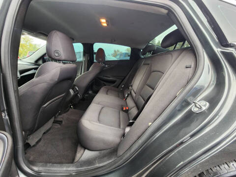 2017 Chevrolet Malibu LT