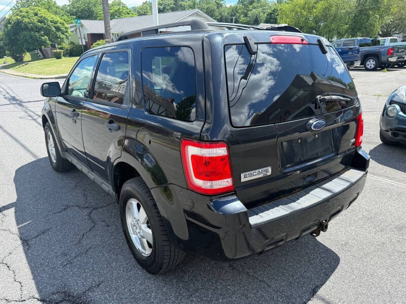 2011 Ford Escape XLT