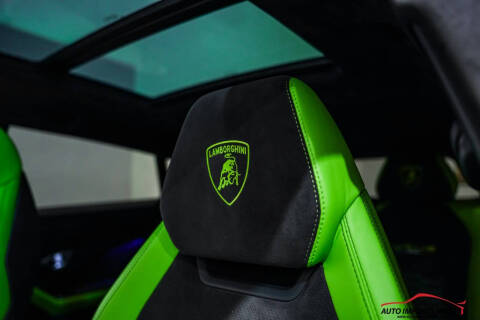 2022 Lamborghini Urus
