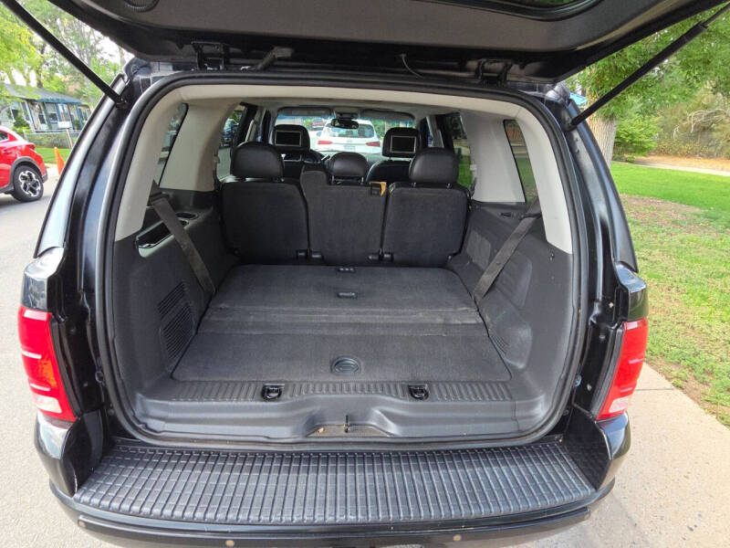 2003 Ford Explorer Limited