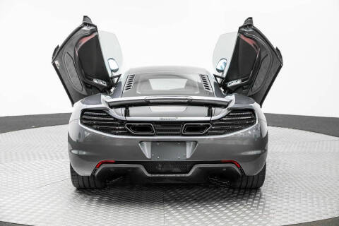 2013 McLaren MP4-12C