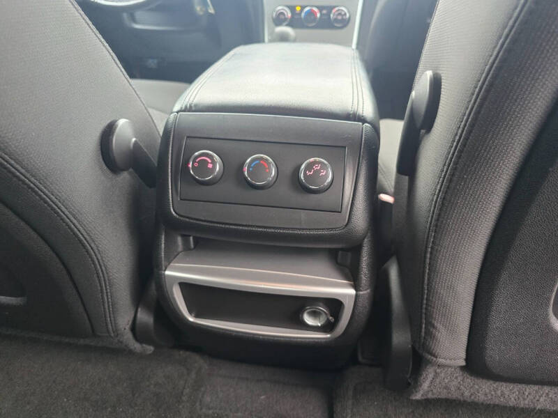 2009 GMC Acadia SLE-1
