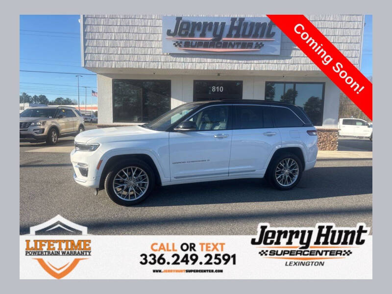 2025 Jeep Grand Cherokee Summit's photo