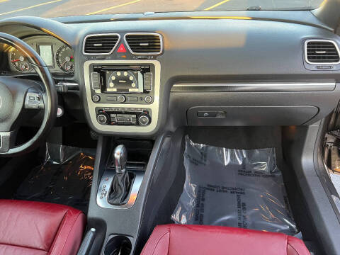 2012 Volkswagen Eos Executive SULEV