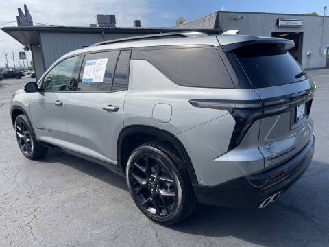 2025 Chevrolet Traverse RS