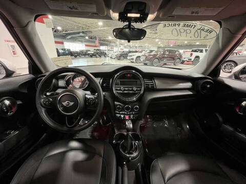 2015 MINI Hardtop 2 Door Cooper