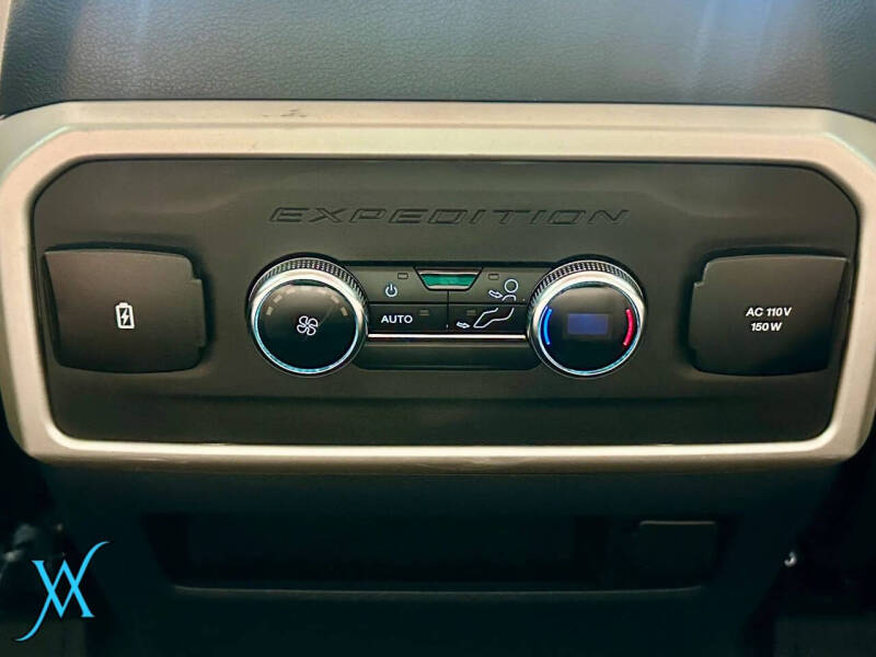 2022 Ford Expedition XLT