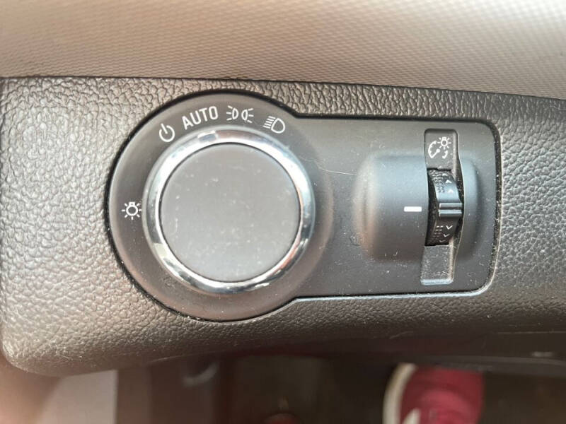 2015 Chevrolet Sonic LT Auto