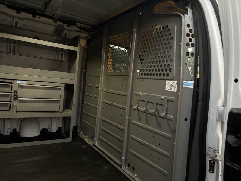 2019 Chevrolet Express 2500