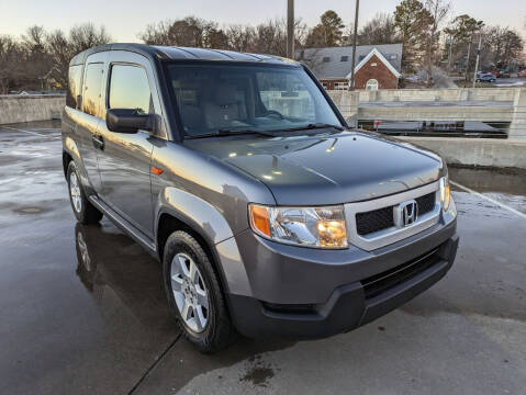 2010 Honda Element for sale at QC Motors in Fayetteville AR