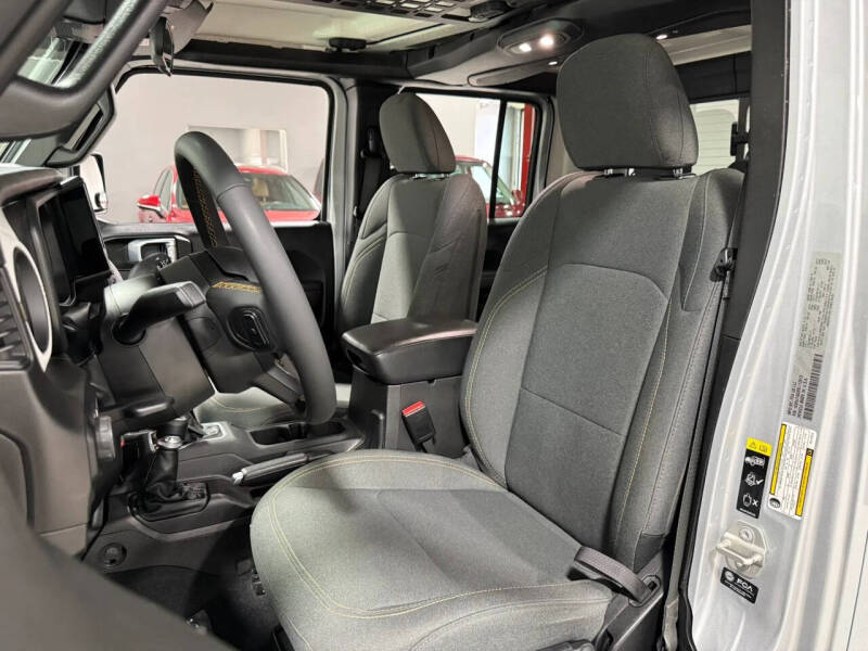 2024 Jeep Gladiator Willys