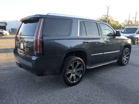 2019 Cadillac Escalade Standard