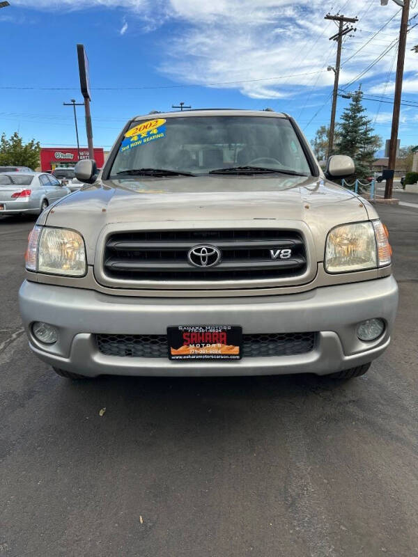 2002 Toyota Sequoia SR5