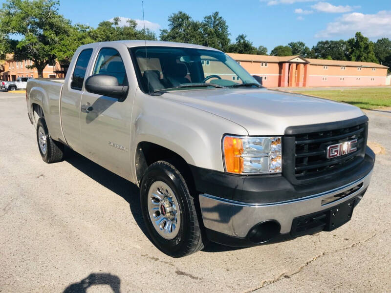 2009 GMC Sierra 1500 for sale at SPEEDWAY MOTORS in Alexandria LA